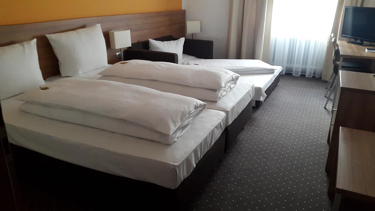 Hotel Relax Wachenroth Екстер'єр фото